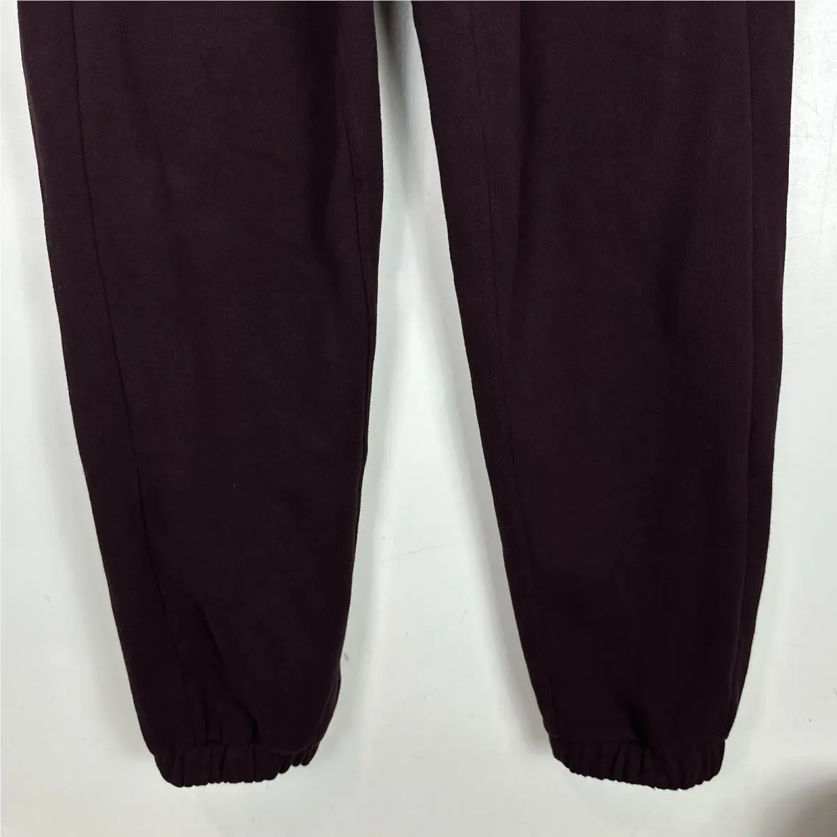 Lululemon clothing - Brown 1