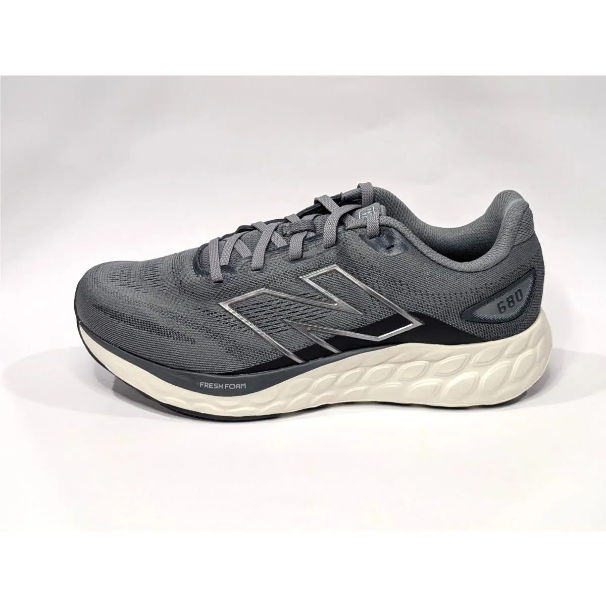 New Balance shoes - New Balance Fresh Foam 680 V8 - M680LG8 - Grey 5