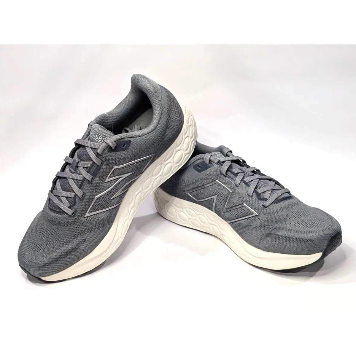 New Balance shoes - New Balance Fresh Foam 680 V8 - M680LG8 - Grey 9