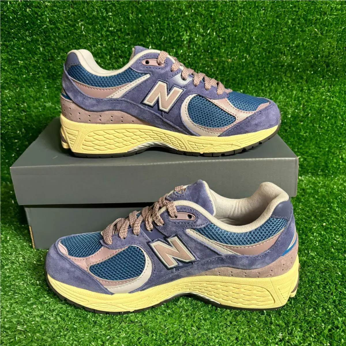 New Balance shoes - New Balance 2002 - U2002RPA - Purple 1