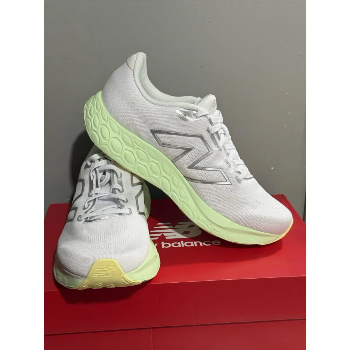 New Balance shoes - New Balance Fresh Foam 680 - W680RM8 - White/Reflection/Melon Water 13
