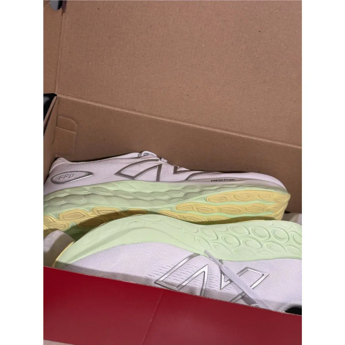 New Balance shoes - New Balance Fresh Foam 680 - W680RM8 - White/Reflection/Melon Water 15