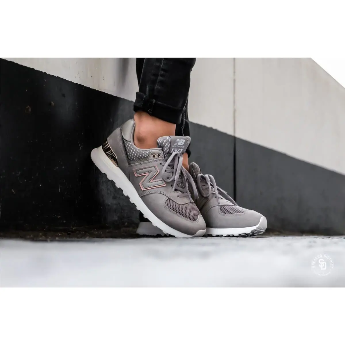 New Balance shoes - New Balance 574 - WL574FSC - GREY/PINK/GOLD - U40 - WL574FSC 0