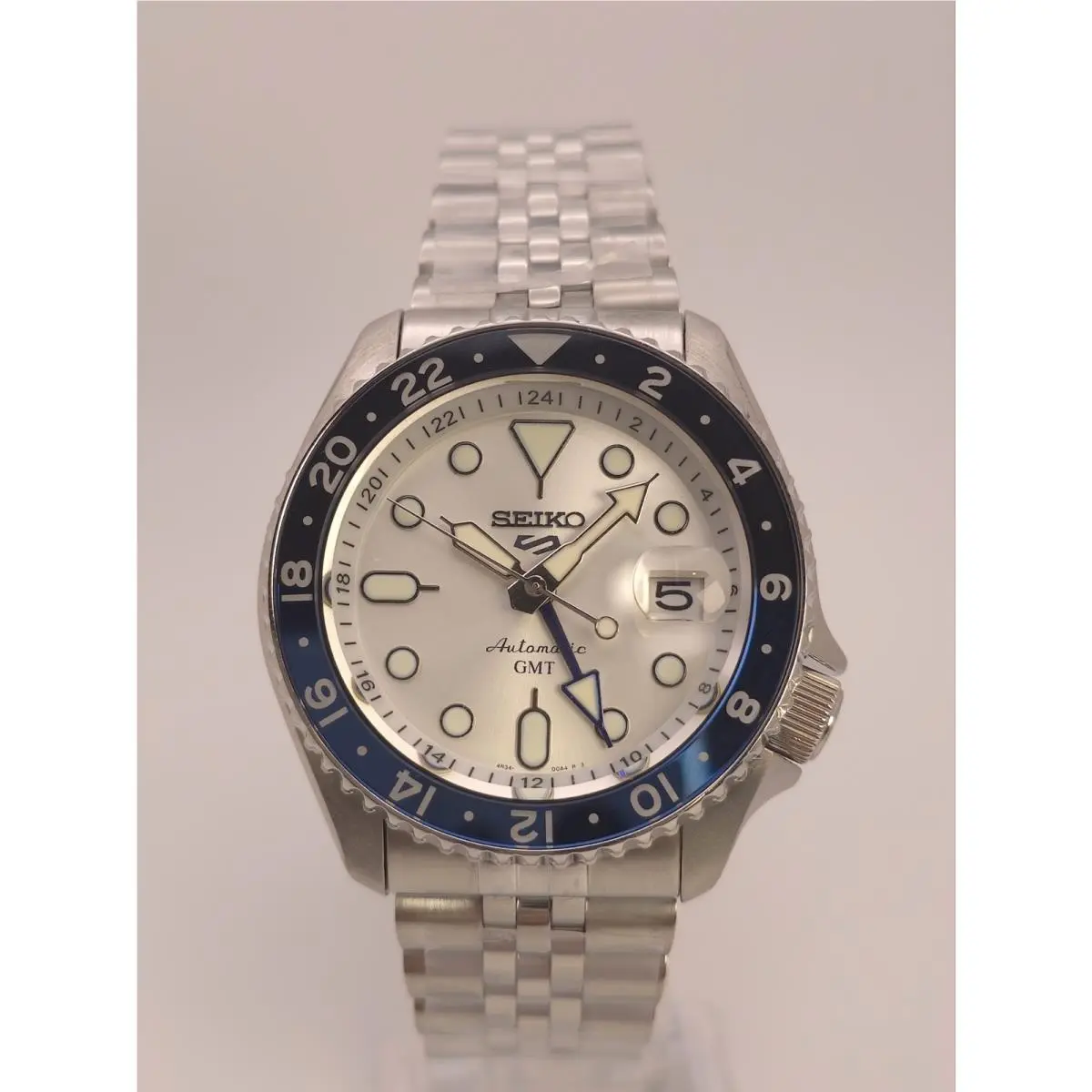 Seiko Dealer 5 Sports Gmt Automatic Watch SSK033K1 Omg