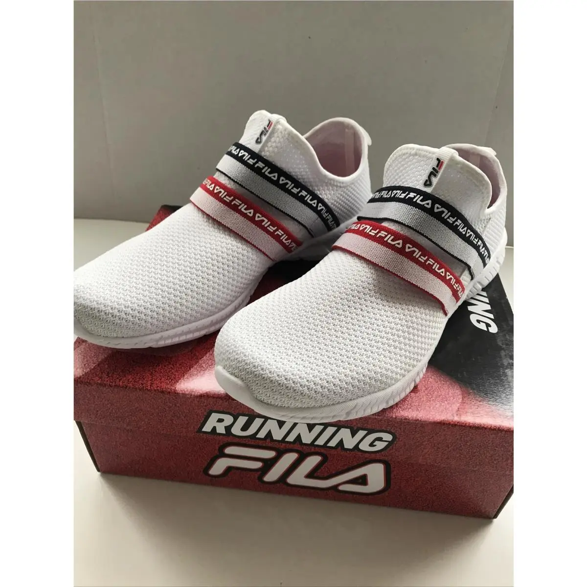 Fila Running Kalbee 2 Womens sz 11 White