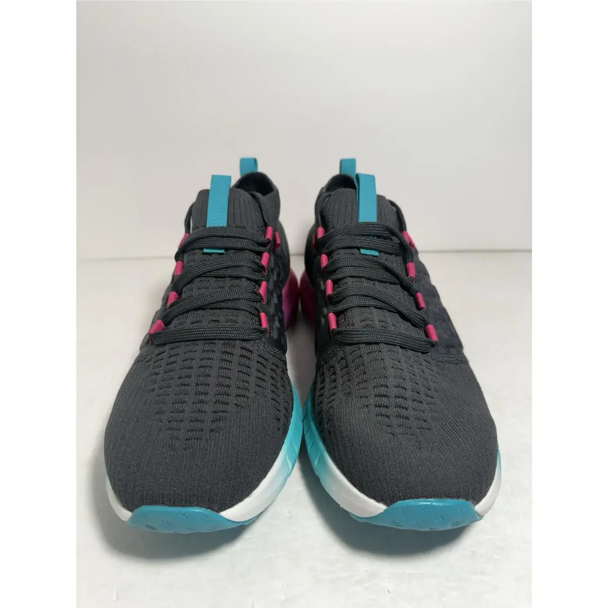 Under Armour shoes - Under Armour HOVR Phantom - HOVR Phantom - 3028384 102 - Anthracite, Astro Pink, Circuit Teal 1