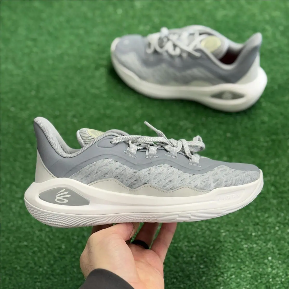 Under Armour Curry 11 Future Wolf GS Basketball 3027370-100 Sz 5.5