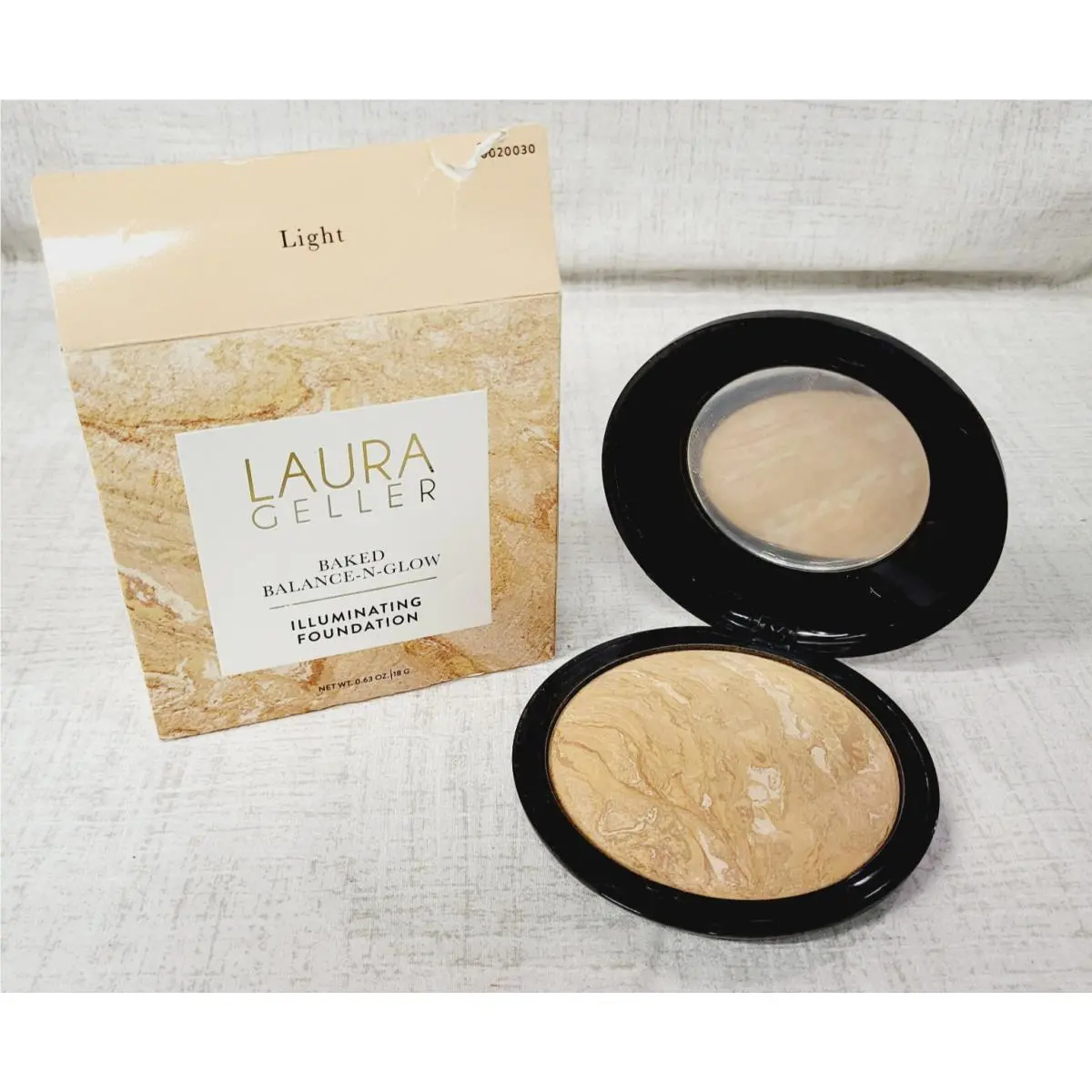 Laura Geller Baked Balance N Glow Illuminating Foundation Light 0.63 oz Huge