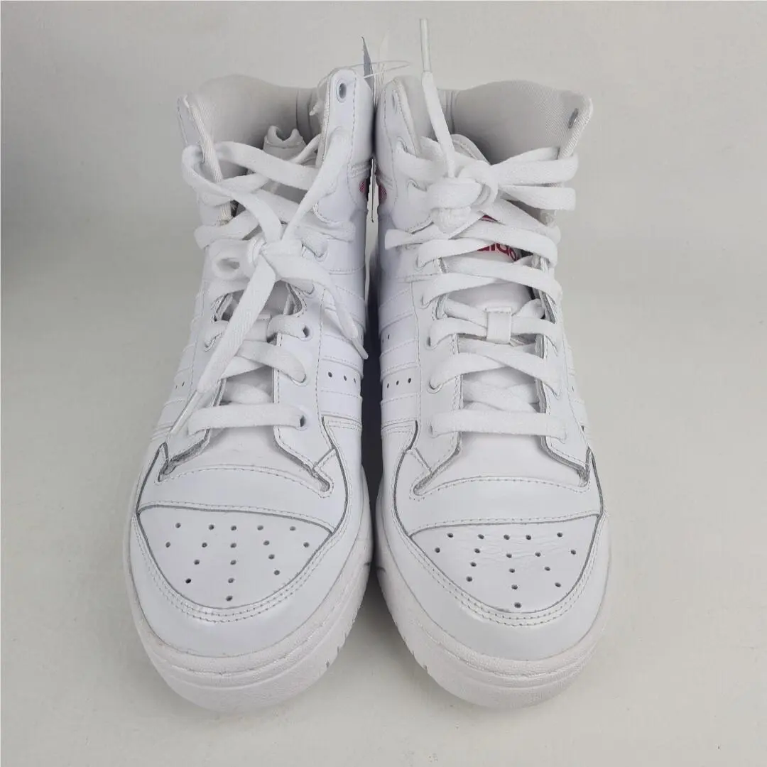 Adidas shoes - Adidas Originals M Attitude Logo Heart W - G61012 - White (UPC: 886050548682) 2