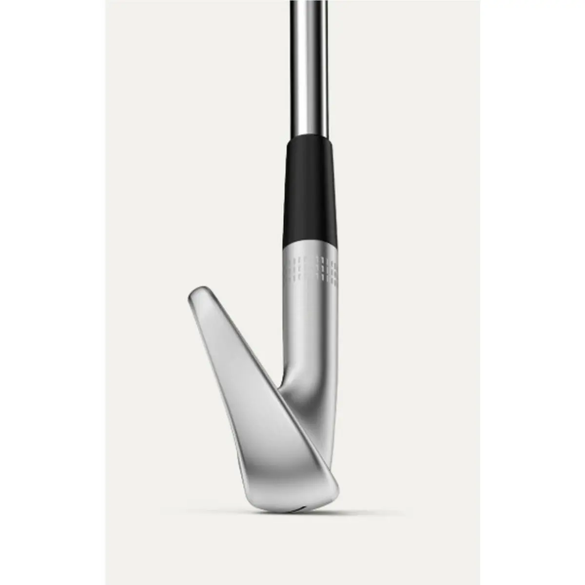 Wilson  - Staff Model CB (2026) - Staff Model 2