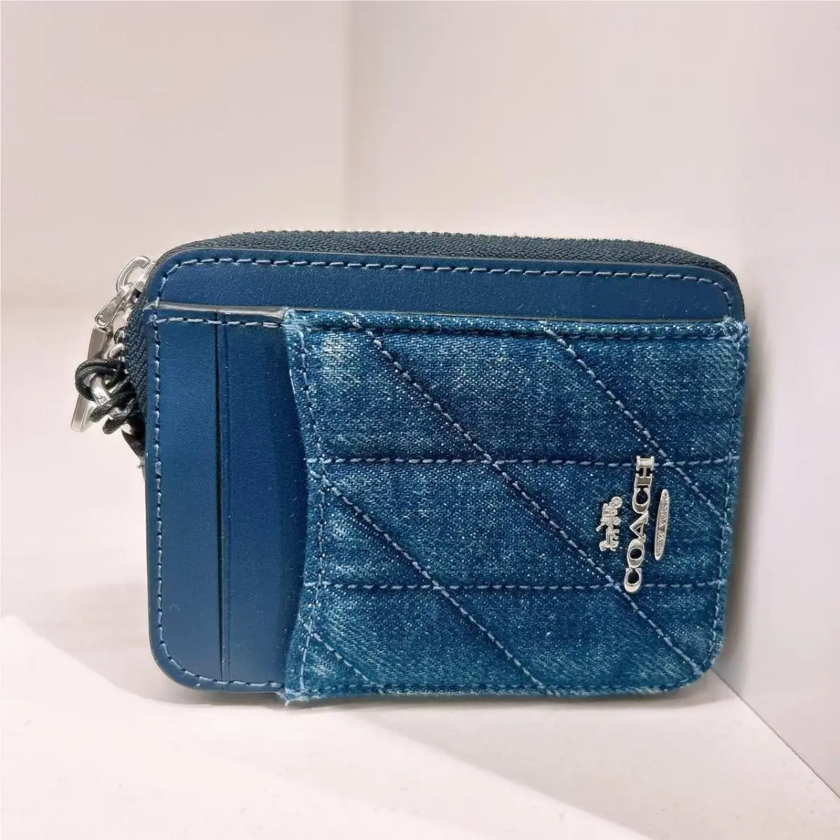 Coach Zip Card Case In Signature Denim/with Quilting CDM29/CAR26/CZ466