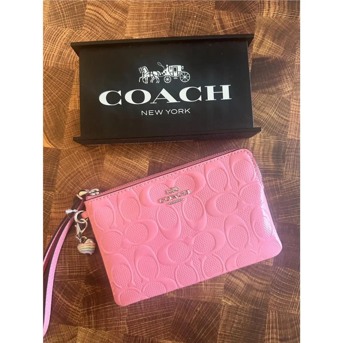 Corner Zip In Signature Leather CDF04 CDF04 PINK by Coach