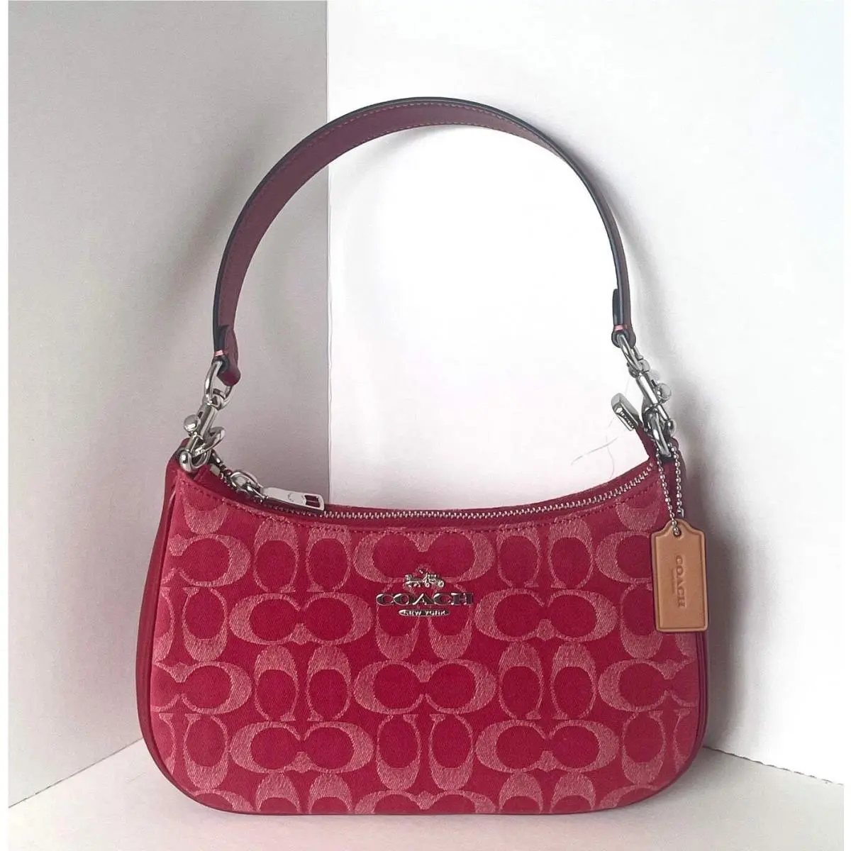 Coach Teri Shoulder Bag In Signature Denim CDE43 Denim/silver/true Red