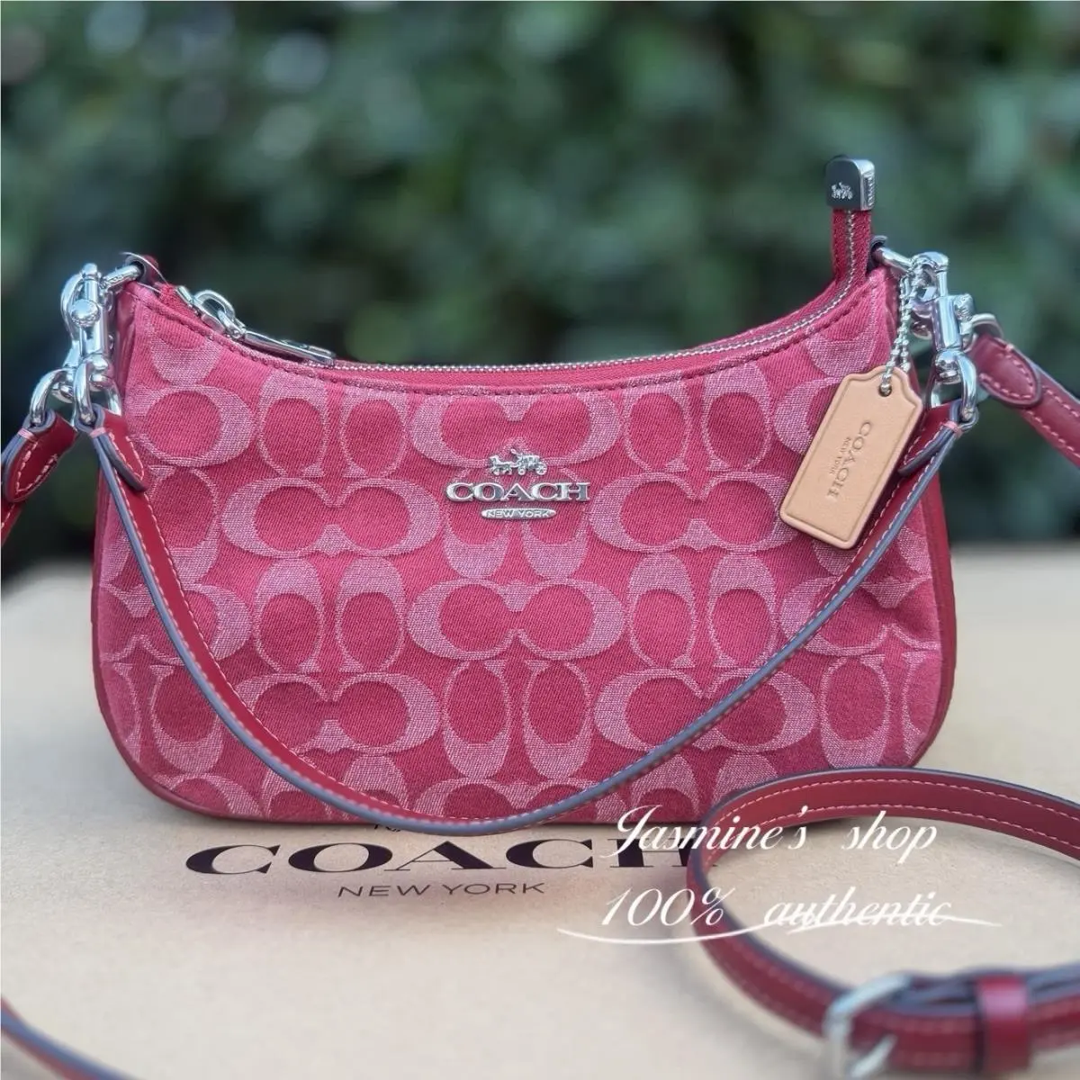 Coach Teri Shoulder Bag In Signature Denim CDE43 Denim/silver/true Red