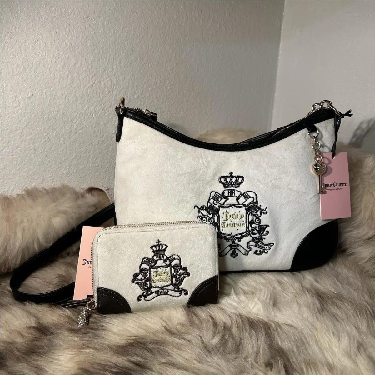 Juicy Couture Juicy For All Hobo Crossbody Wallet Set - Crystal Velour