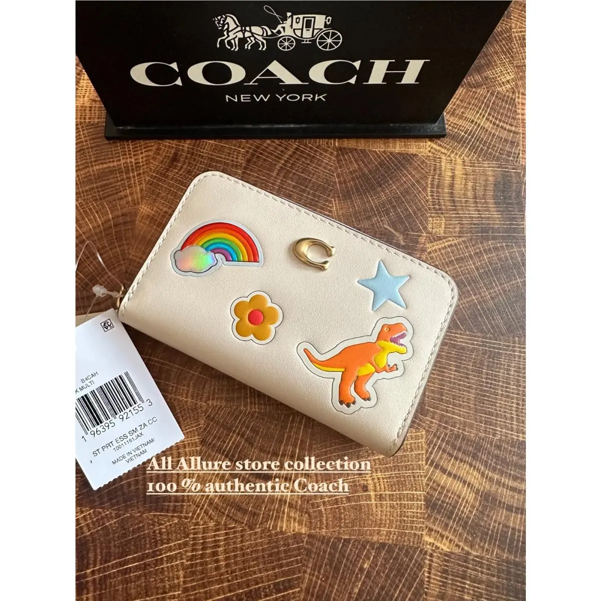 Coach Official Essential Small Zip Around Card Case with Sticker Print CCD21