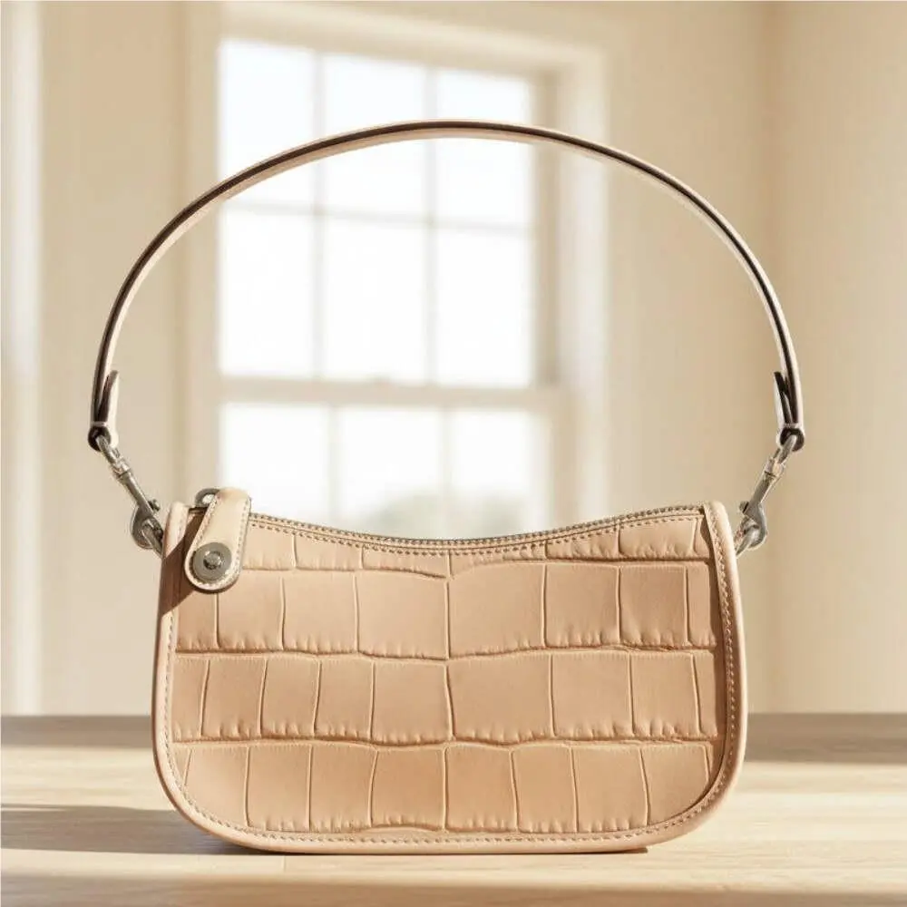Coach Swinger Bag 20 Leather Croc Embossed CP024 Buff Shoulder Turnlock Beige