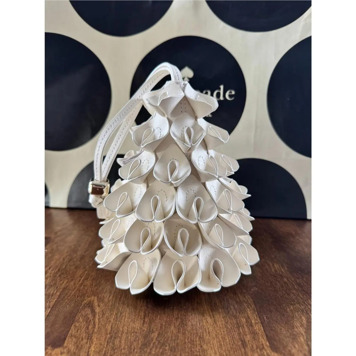 Kate Spade Winter Pine 3D Tree Wristlet KM753 Retail Limited Edition