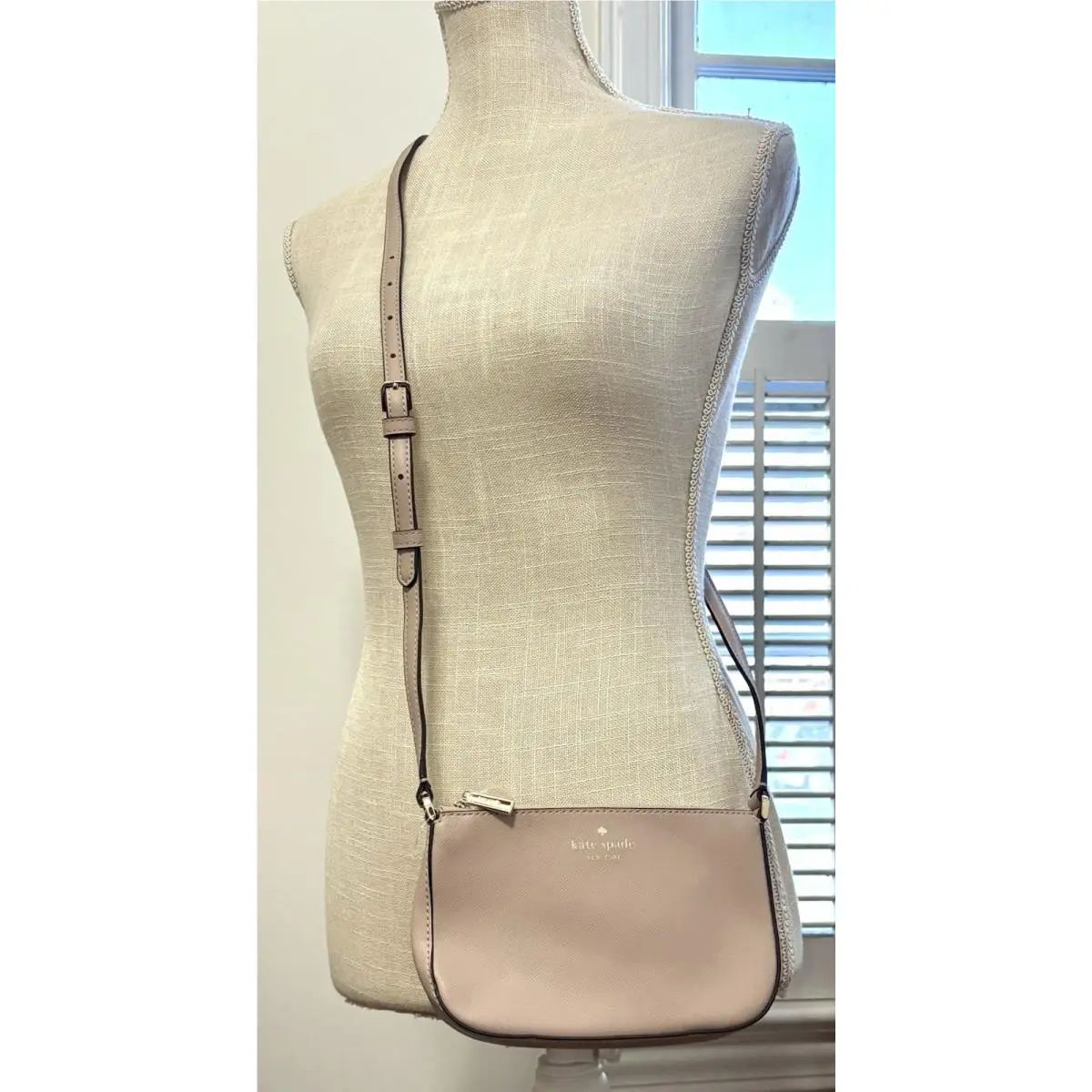 Kate Spade Schuyler Small Crossbody Warm Beige