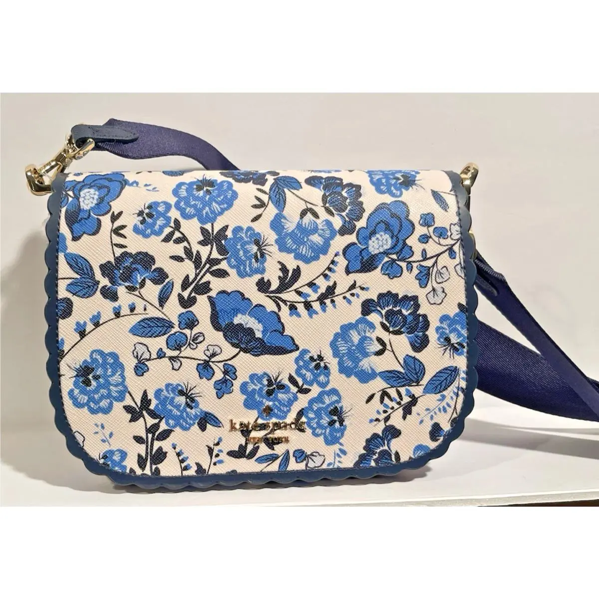 Kate Spade Madison Vase Floral Print Saddle Bag RT$349 Gorgeous Bag