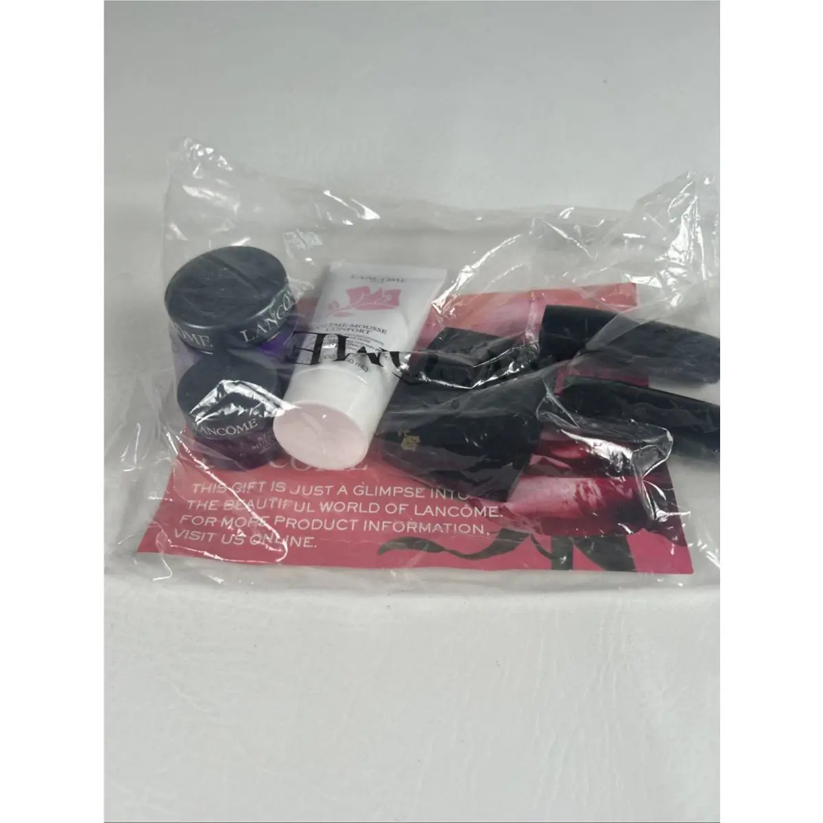 Lancôme 6 Piece Gift Set Cleansing Foam Lipstick Blush Sunscreen Eye Cream