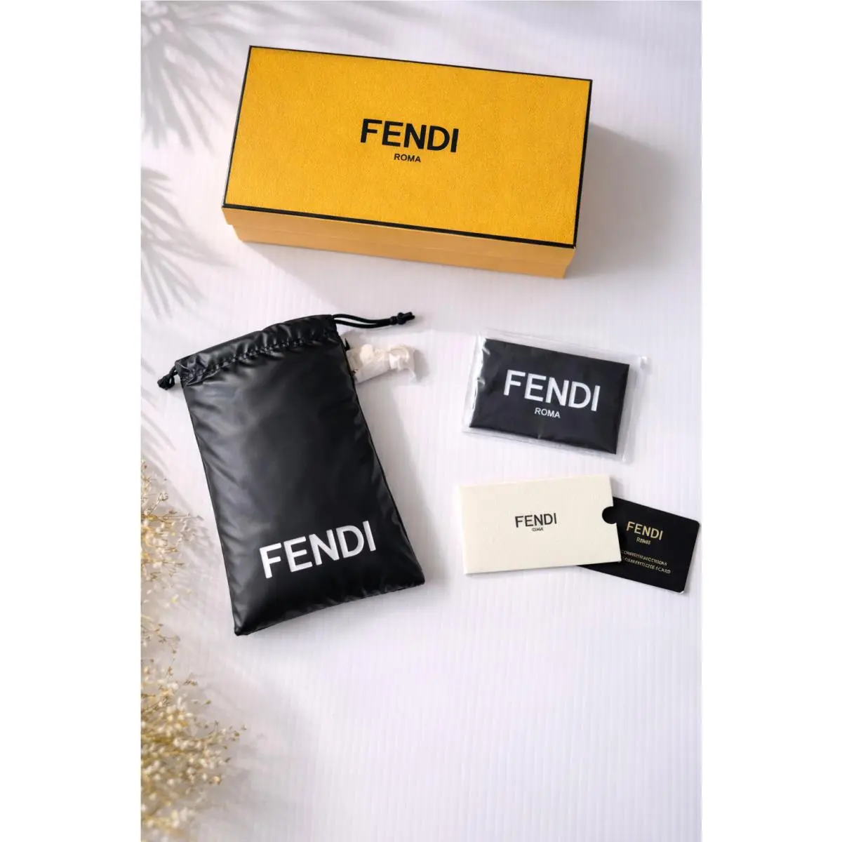 Fendi Roma Sunglasses Accessories Set Case Pouch Box Cloth Certificate
