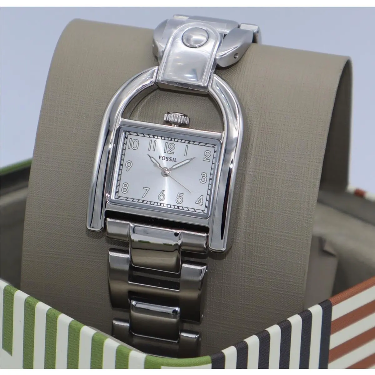Fossil Harwell Silver Women`s Ladies ES5326 Watch