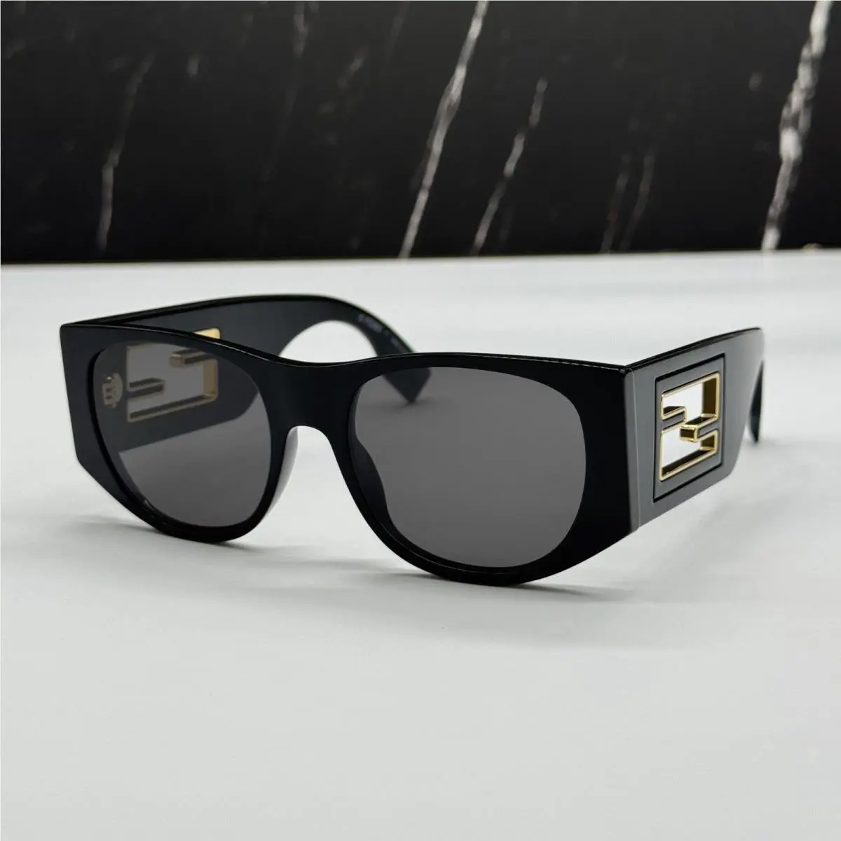 Fendi FE40109I 01A Sunglasses Black Women Eyewear