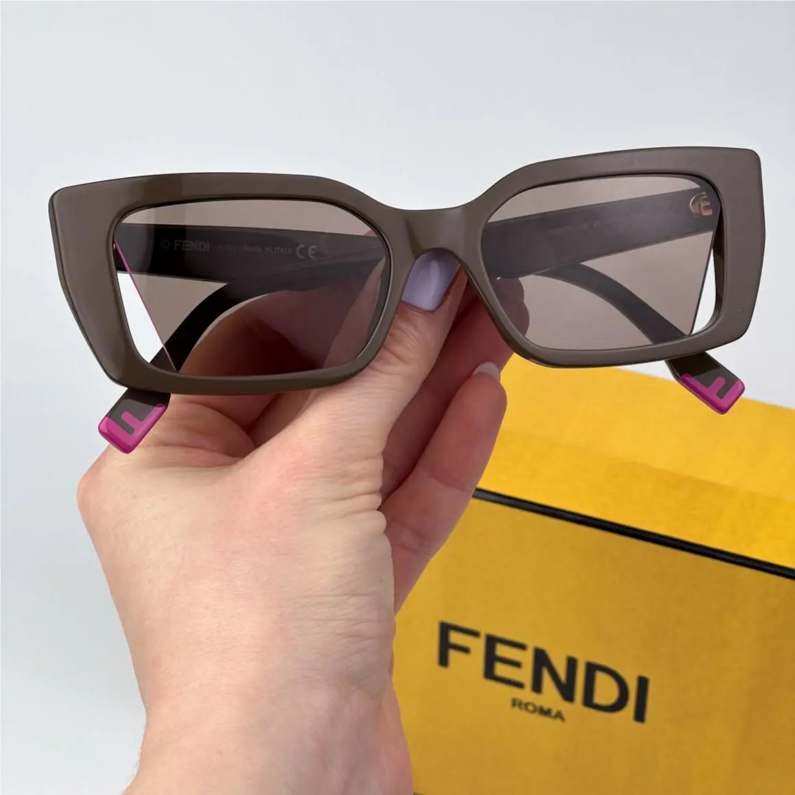 Fendi Women Sunglasses Shiny Truffle Brown Geometric FE40032I 50E