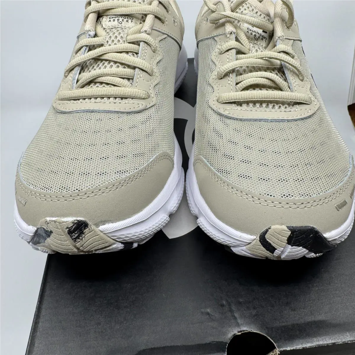 Under Armour shoes - Under Armour Charged Assert - Charged Assert - Gold 6