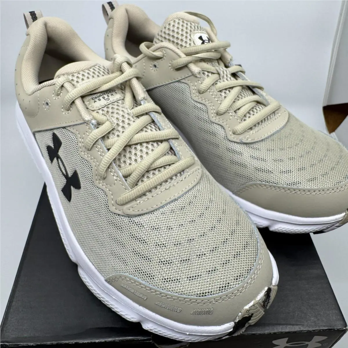 Under Armour shoes - Under Armour Charged Assert - Charged Assert - Gold 1