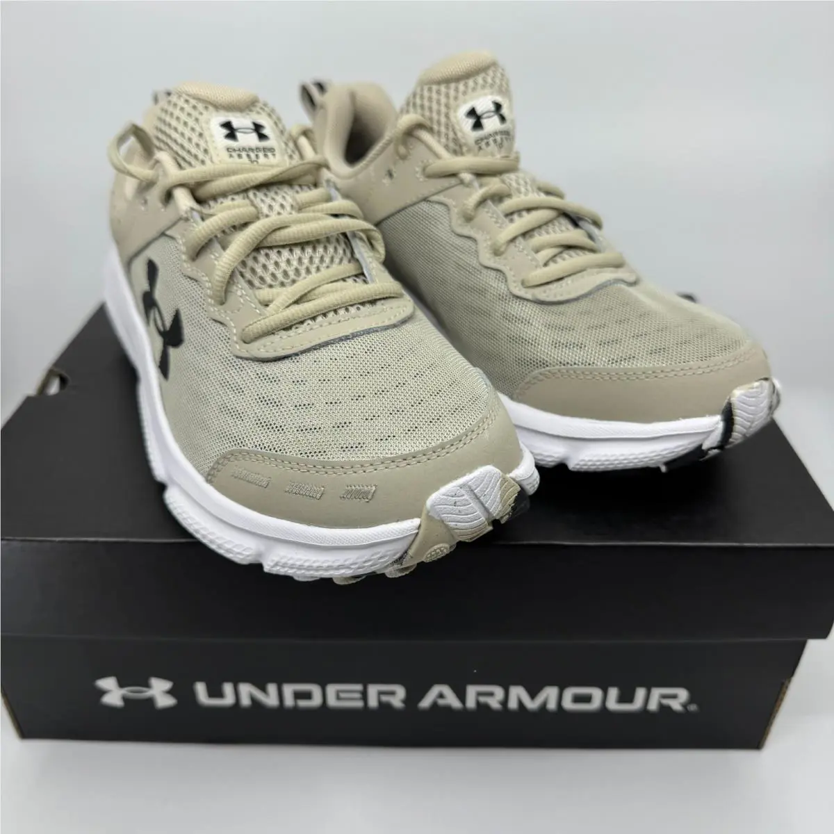 Under Armour shoes - Under Armour Charged Assert - Charged Assert - Gold 0