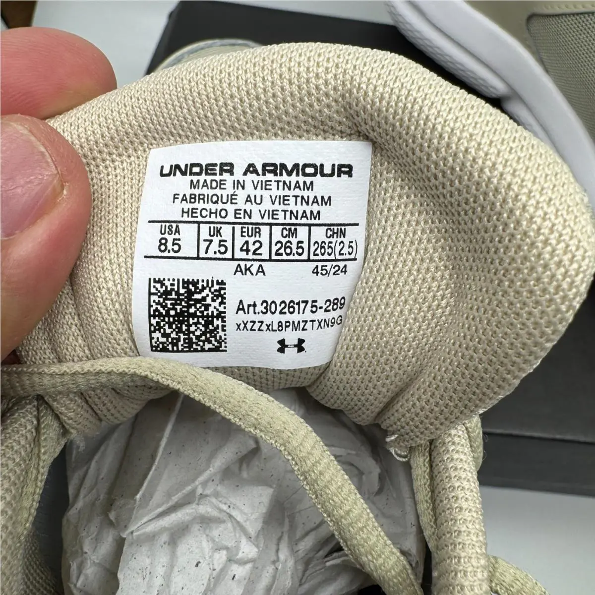 Under Armour shoes - Under Armour Charged Assert - Charged Assert - Gold 3