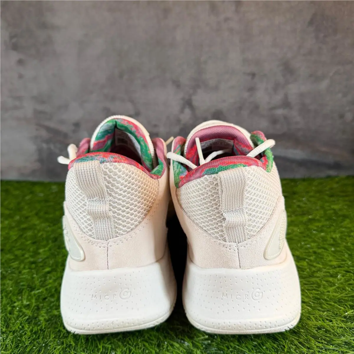 Under Armour shoes - White 3
