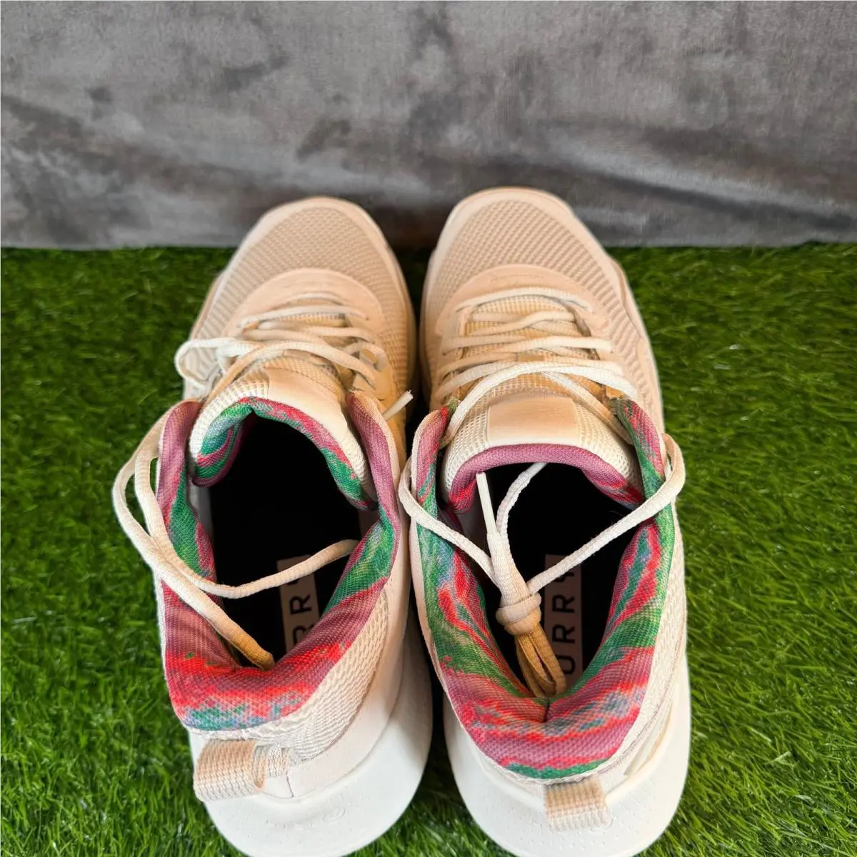 Under Armour shoes - White 4