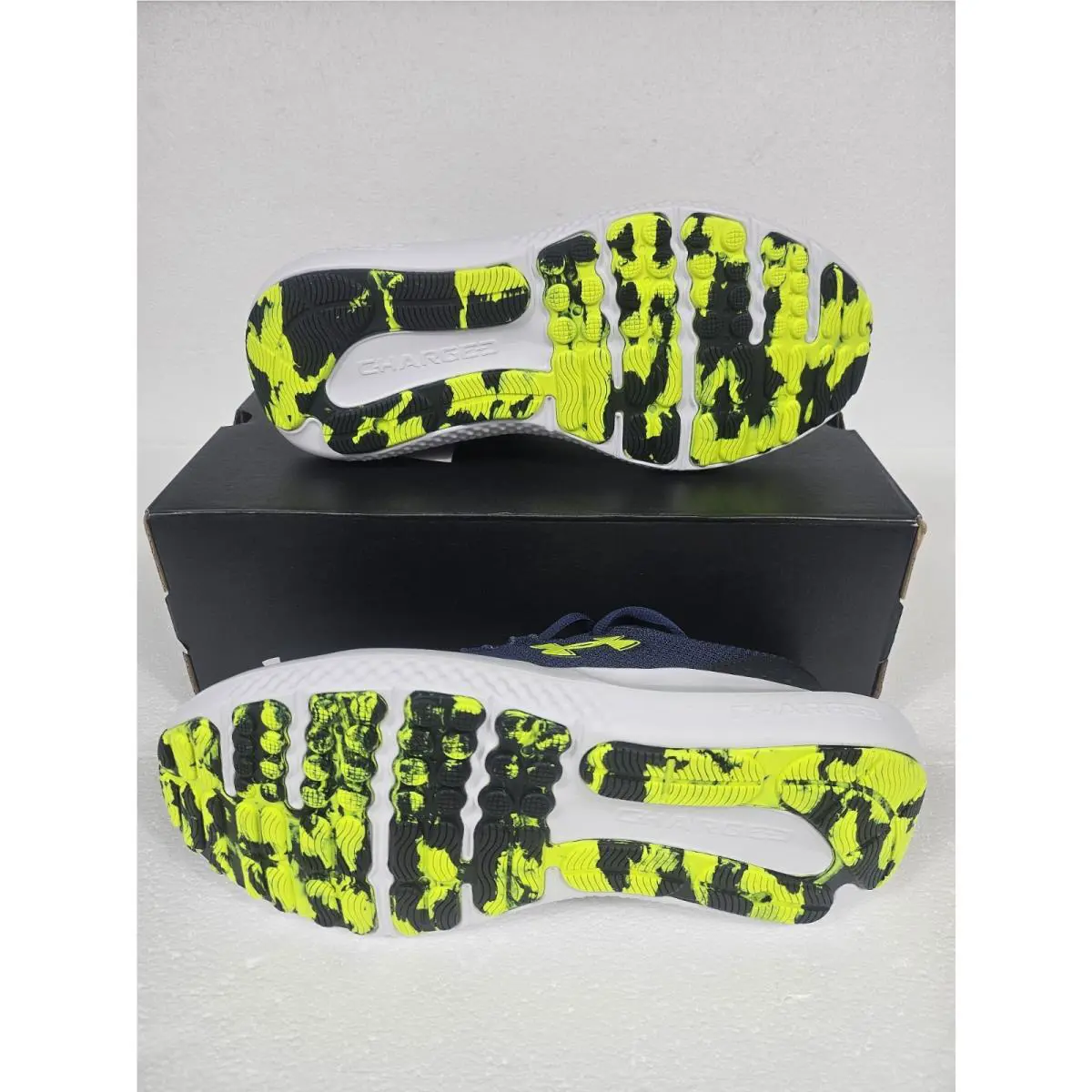 Under Armour shoes - Under Armour Surge - Surge - AQ95035MB - Blue 1