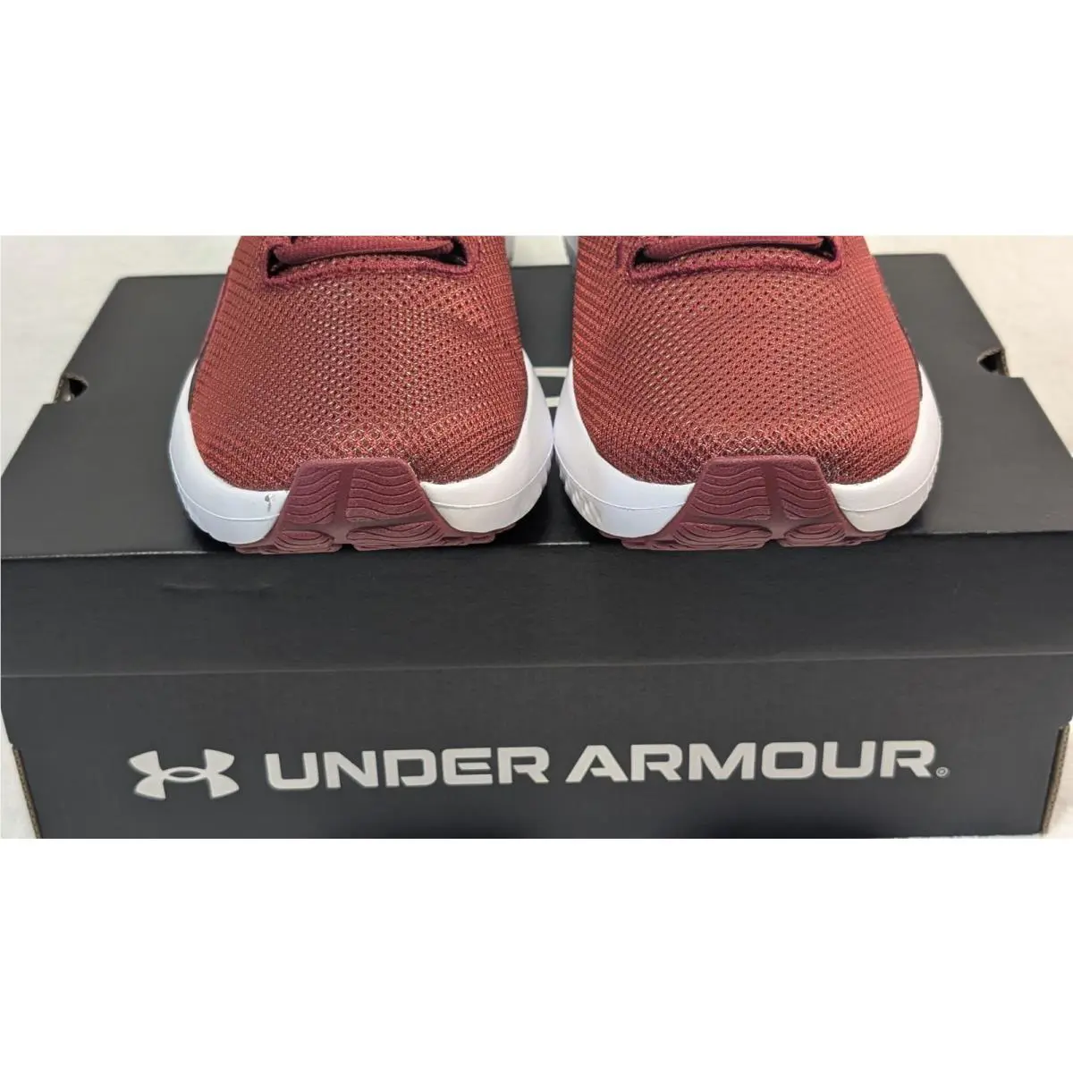 Under Armour shoes - Under Armour Surge 4 - Surge - 3027000-625 - Red (UPC: 197779071376) 3