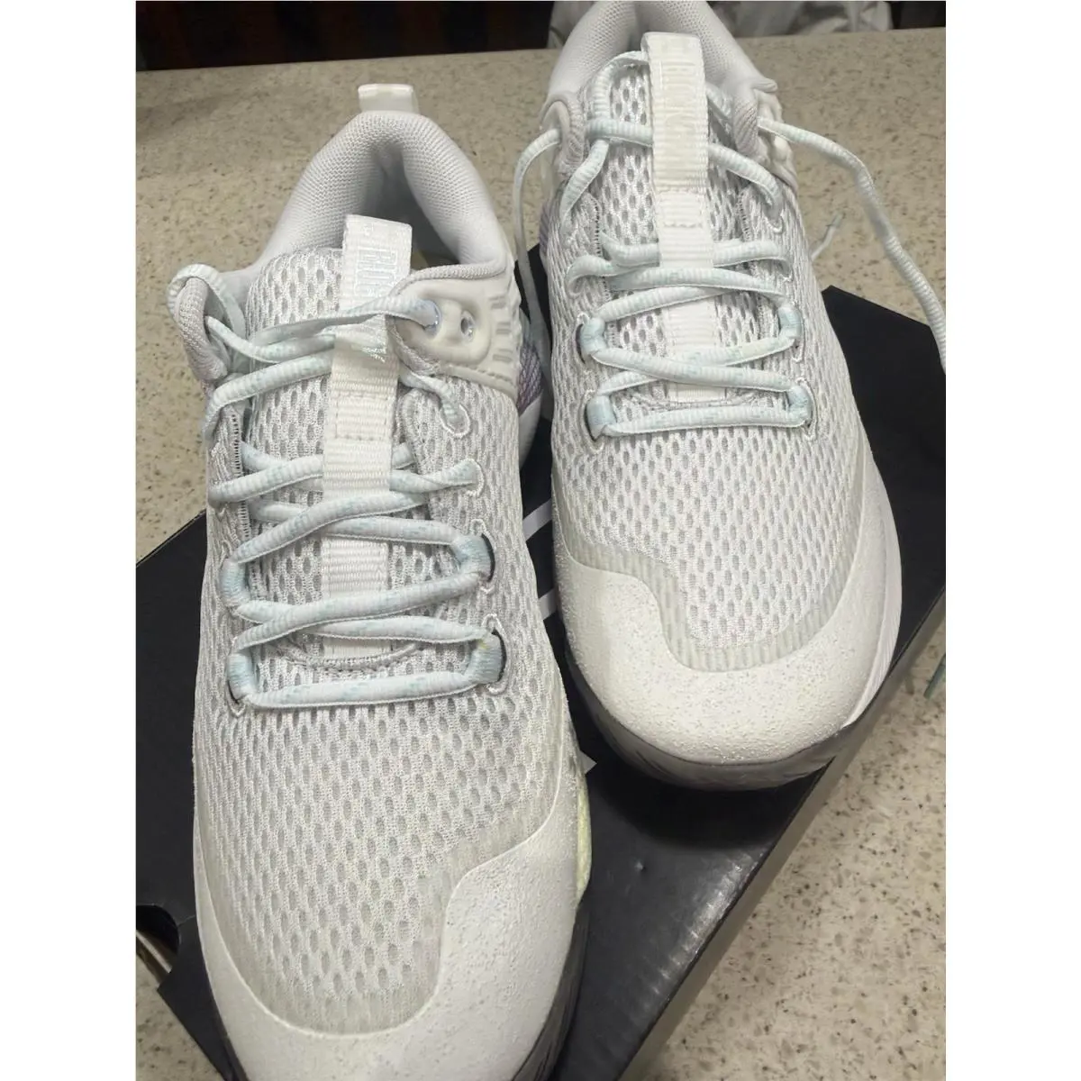 Under Armour shoes - Under Armour HVR Block City Elite - 3024043 - White/Breeze/Metallic Silver (UPC: 195250099987) 4