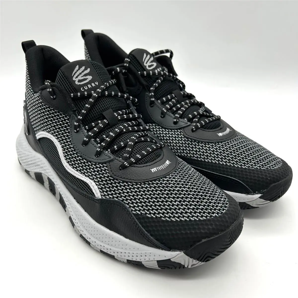 Under Armour shoes - Curry 3Z 24 - Curry - Black 2