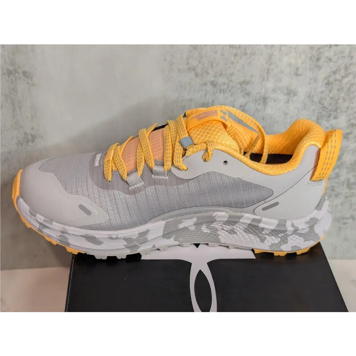 Under Armour shoes - Under Armour Charged Bandit 2 - 4211857942 - Gray (UPC: 195253648854) 3
