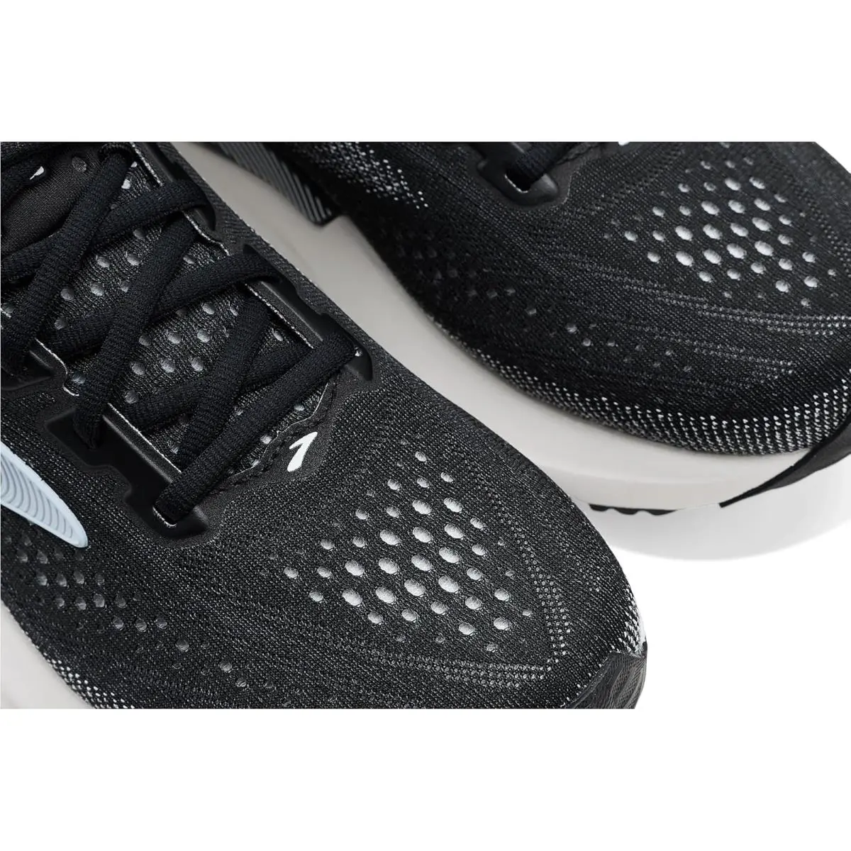 Brooks shoes - Black/Grey/White 4