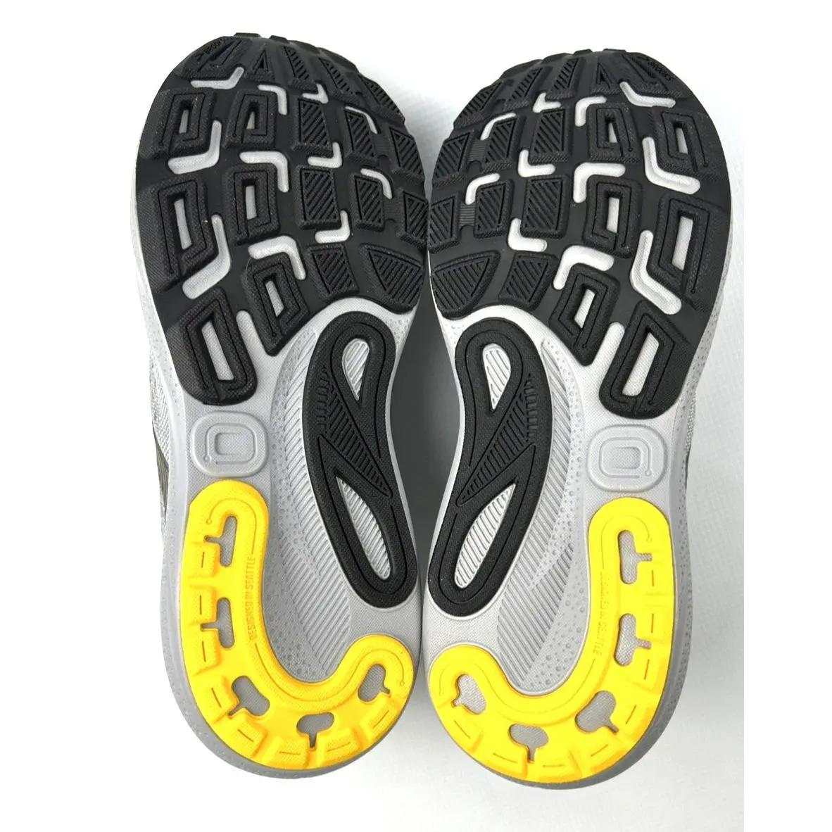Brooks shoes - Brooks Adrenaline GTS 24 - Adrenaline GTS - Gray 9