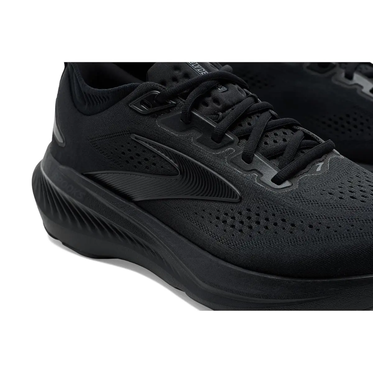 Brooks shoes - Black/Black/Ebony 4