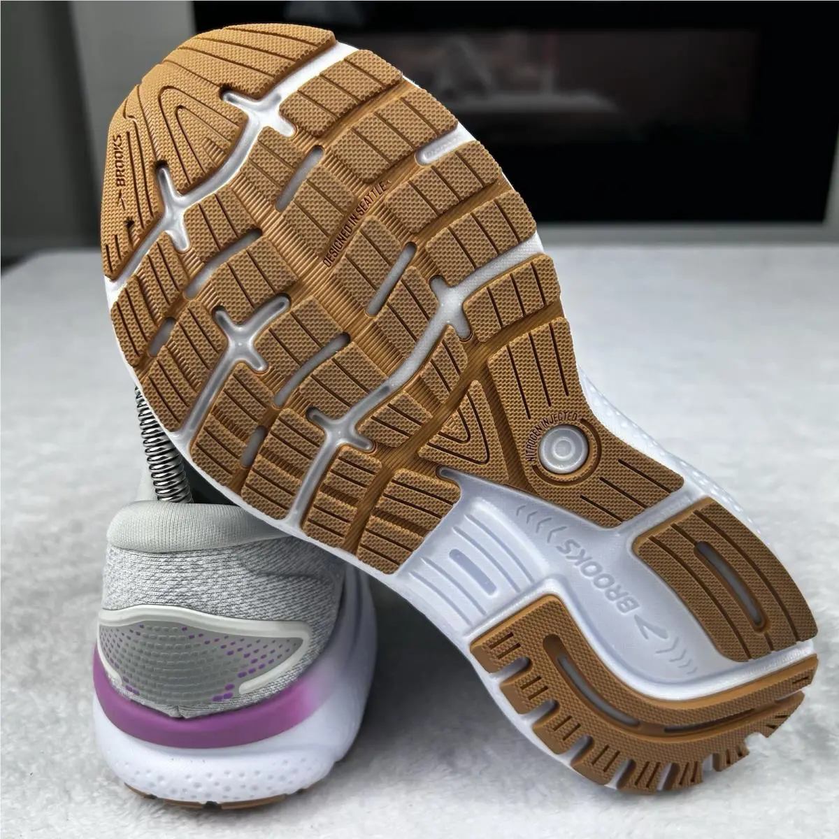 Brooks shoes - Brooks Ghost 16 - Ghost - 120407 1D 175 - Whtie, Grey, Estate Blue (UPC: 0195394459494) 11