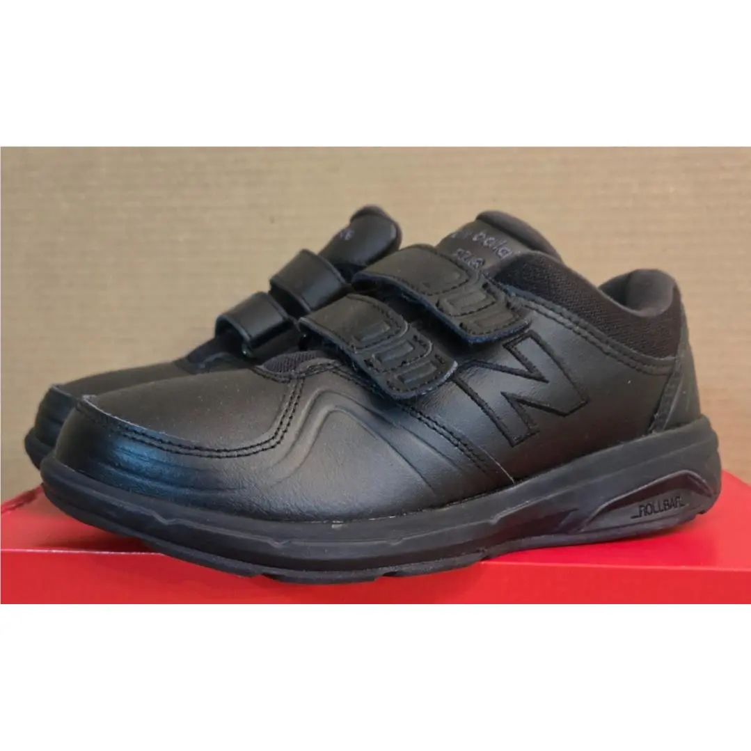 New Balance Women`s WW813Hv1 Double Hook Loop Walking Shoe 5.5 Wide 10381432