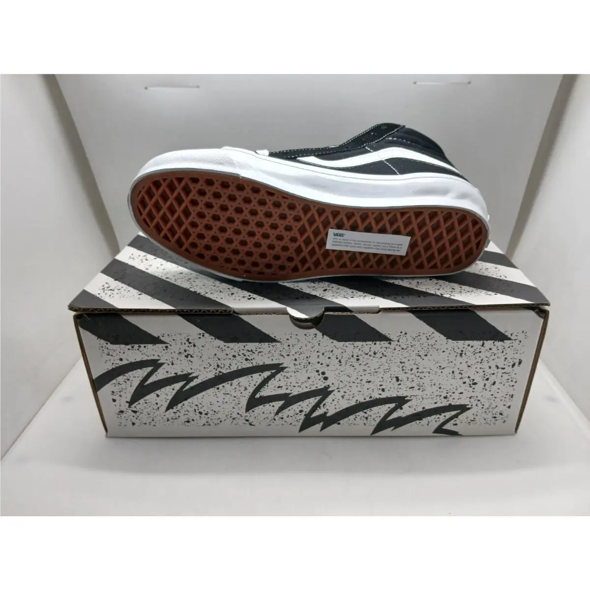 Vans shoes - VANS Sk8-Hi - VN0A4BTW5ZN1 - Black 2