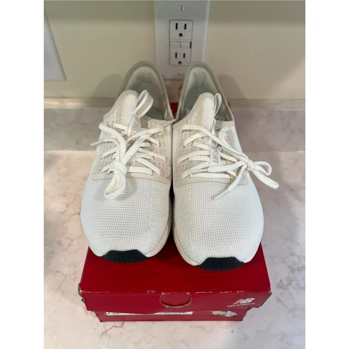 New Balance shoes - New Balance DynaSoft - DynaSoft - WNRGSAC2 - White (UPC: 197966361792) 1