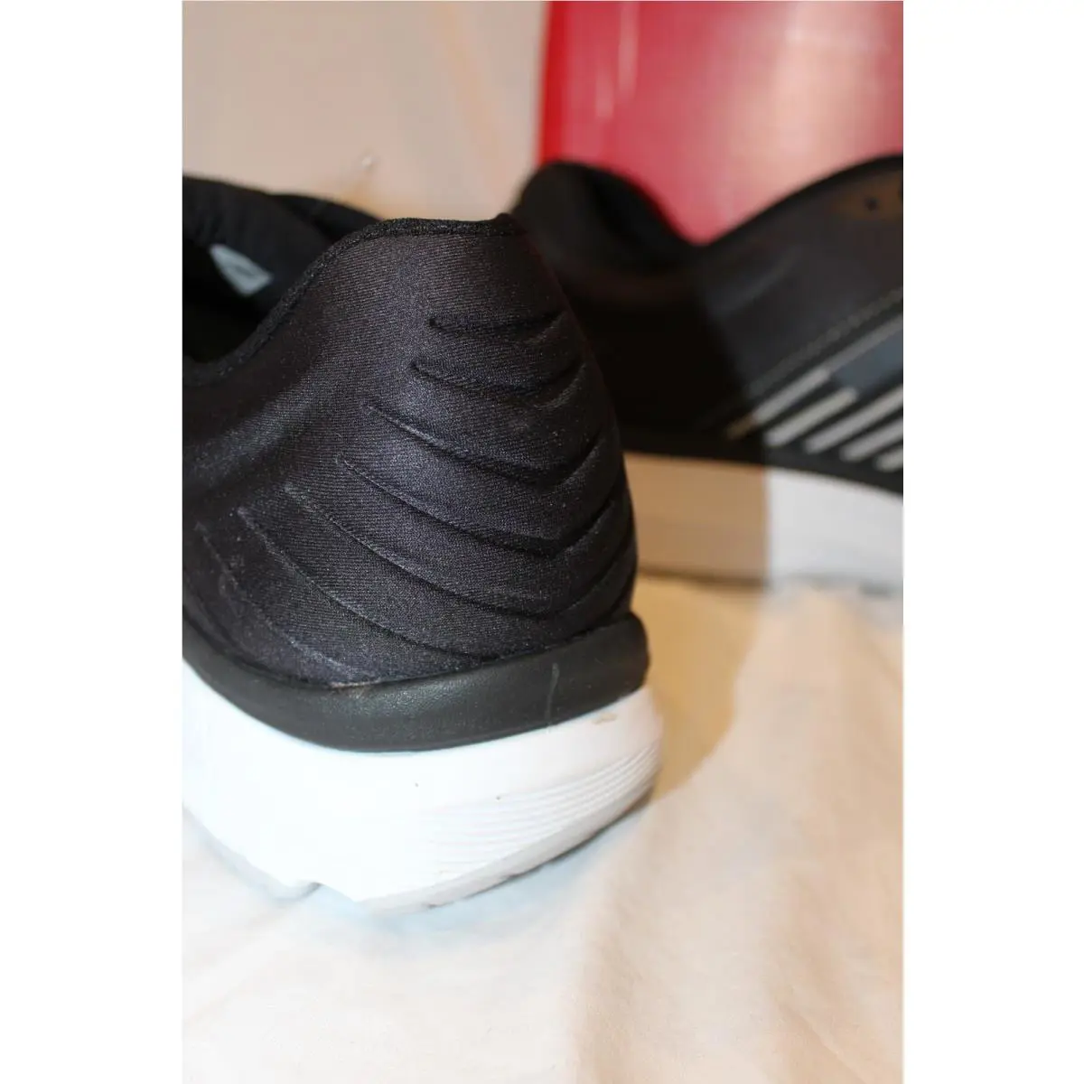 New Balance shoes - New Balance 860 - BLACK WHITE 4