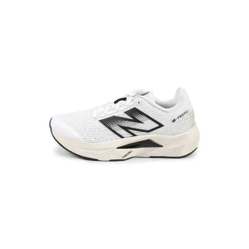 New Balance shoes - New Balance FuelCell Propel V5 - GPFCPRC5 - White 3