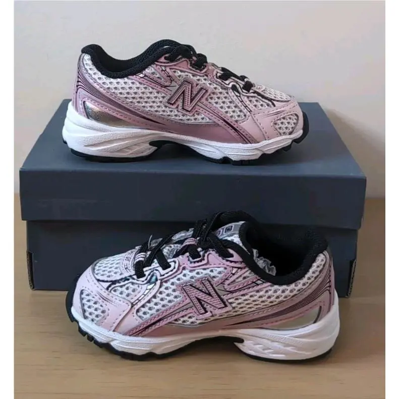 New Balance shoes - New Balance 740 - Pink 0